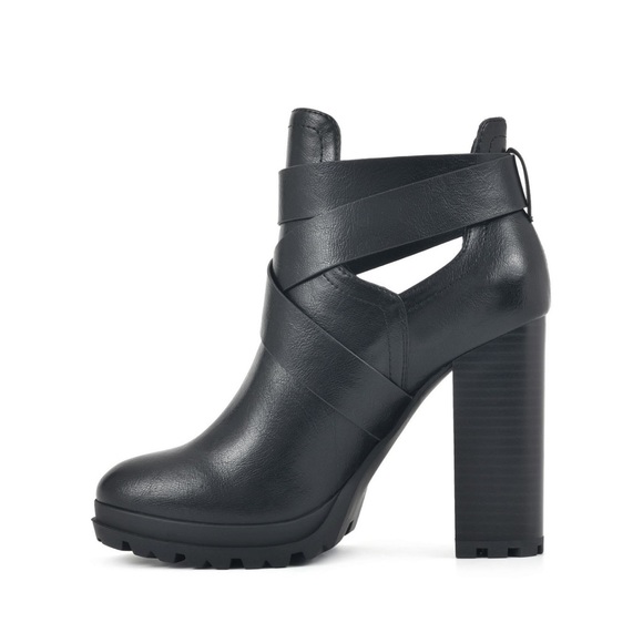 Seven Dials “Womens Huntley Heeled Booties” - Picture 3 of 6